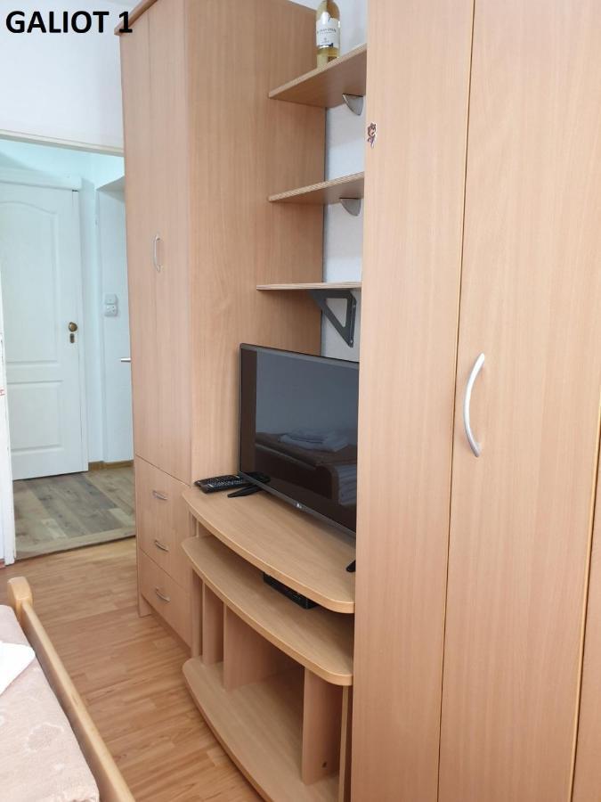 Apartmani Galiot Igalo Kültér fotó