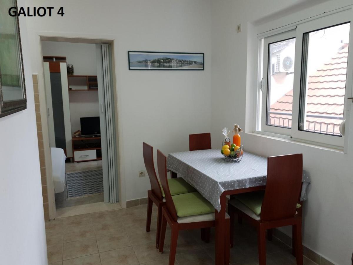 Apartmani Galiot Igalo Kültér fotó